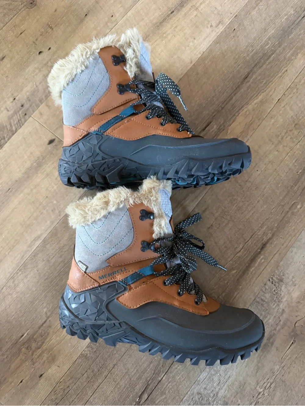 Merrell Women's Fluorecein Shell 6 Waterproof Winter Boot | Brown Sugar
